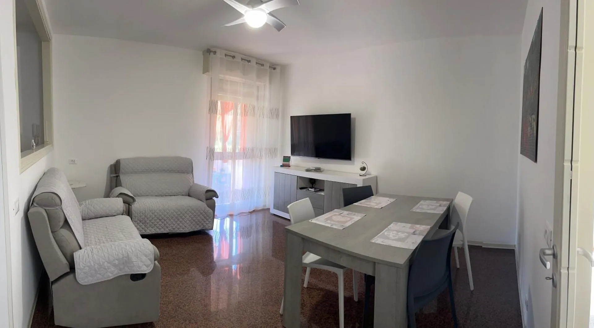 Appartamento Trifoglio Saló 0*,  Italia